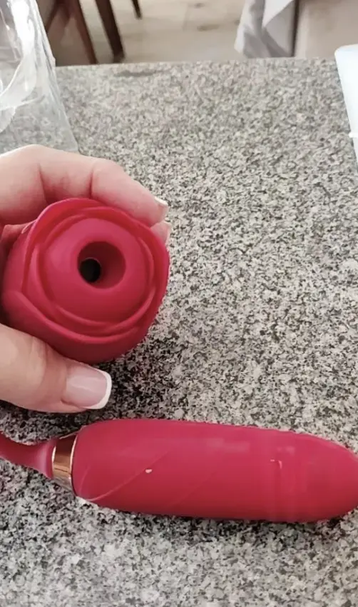 Use Pérolas na mão, tamanho real