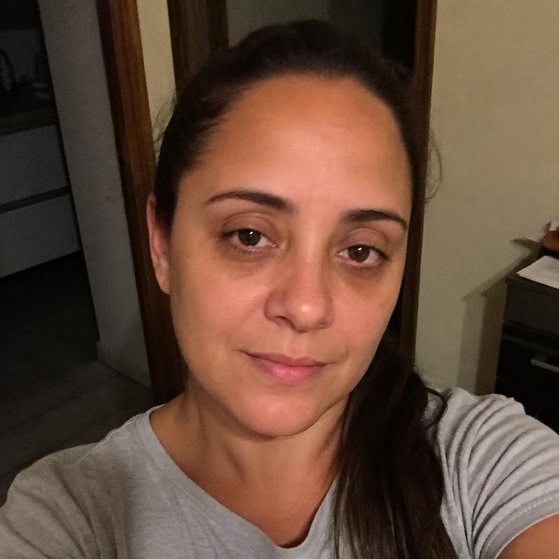 Foto de perfil de Camila R., 41 anos